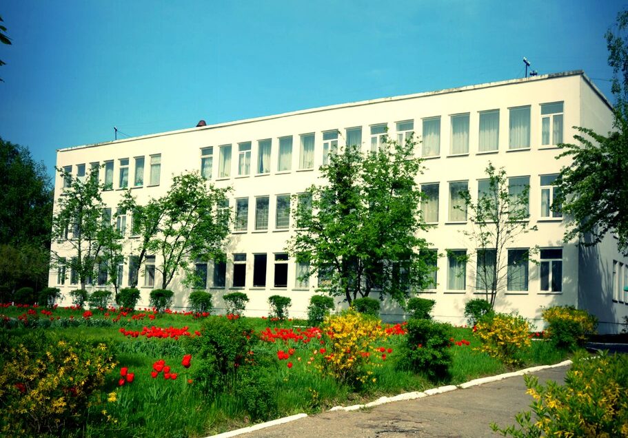 Правоохоронці розслідують завищення цін на 20-50% під час ремонту Низівського ліцею