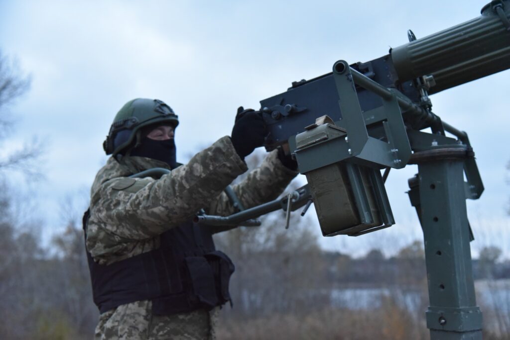 Закордонні добровольці: десятки членів ДФТГ систематично перетинали кордон під час служби